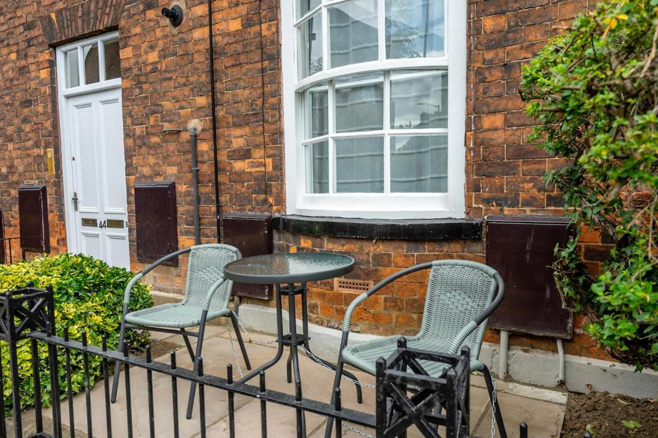 Studio 44 York Exterior photo